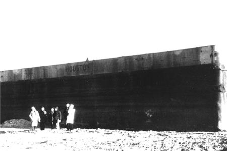 Vor 50 Jahren: Transport-Monster havariert am Norderneyer Strand