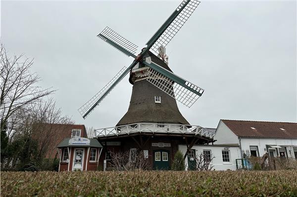 Die Norderneyer Sehenswürdigkeit und ein Blickfang die Selden Rüst Mühle. Sie wird fachmännisch saniert werden.
