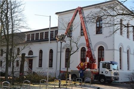 Erneut musste eine Kastanie vor dem Casino gefällt werden. Fotos: Diercks