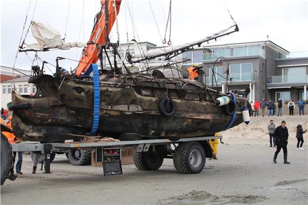 Gestrandetes Segelboot von Norderney geborgen